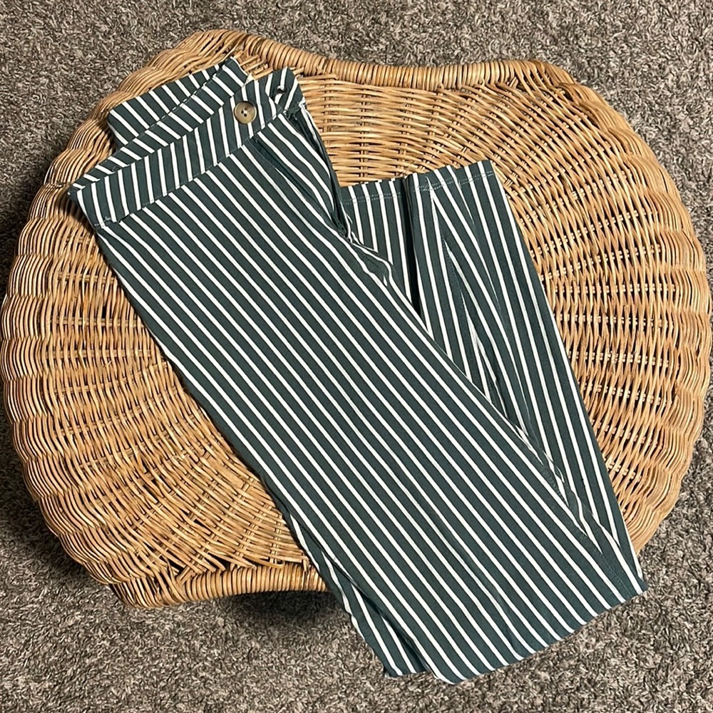 La hearts pants